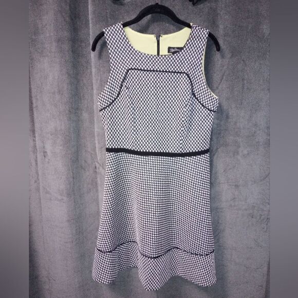 Oleg Cassini Black and White Tweed Fit & Flare Dress Size 6 EUC P2P 16 in - Picture 1 of 5